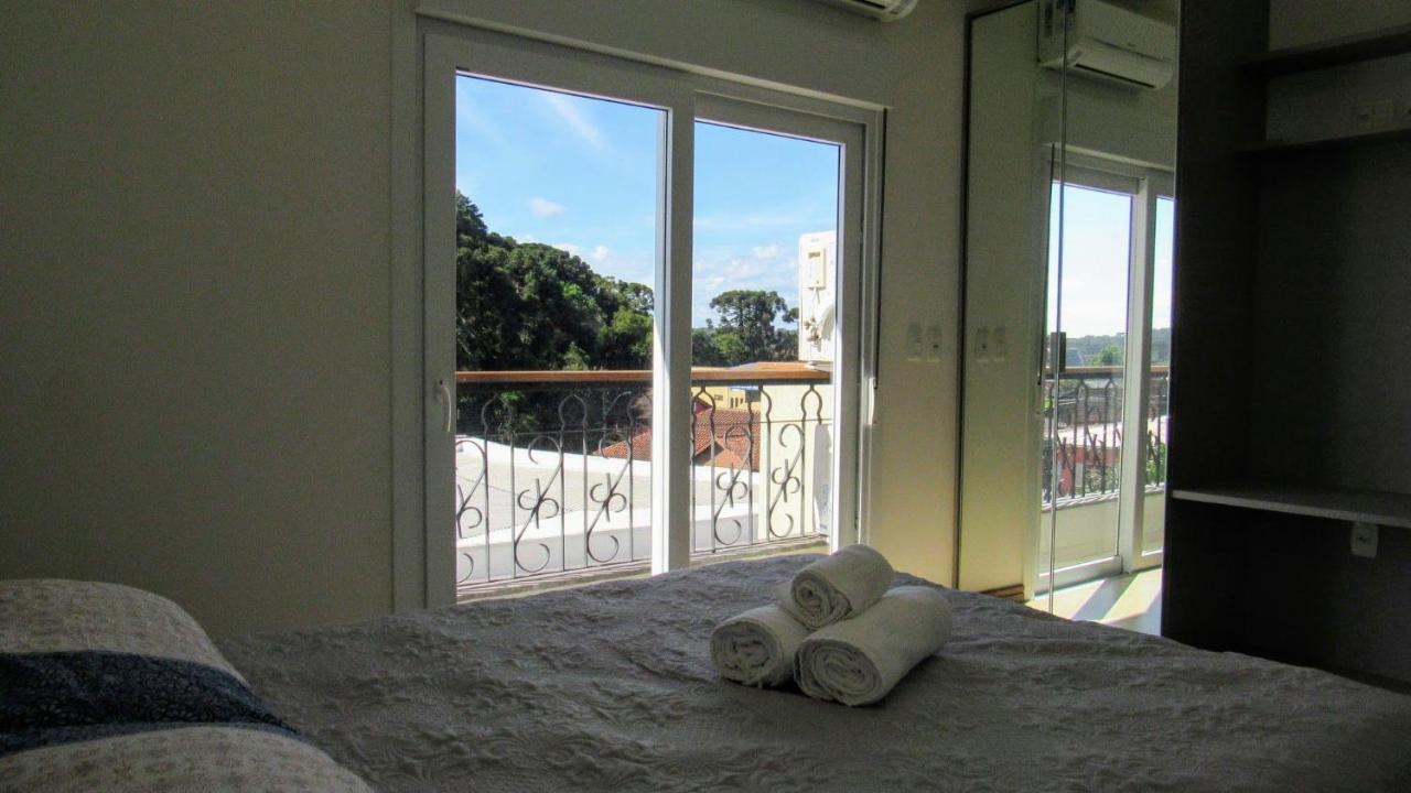 Appartement Residencial Dona Virginia Centro à Canela Extérieur photo
