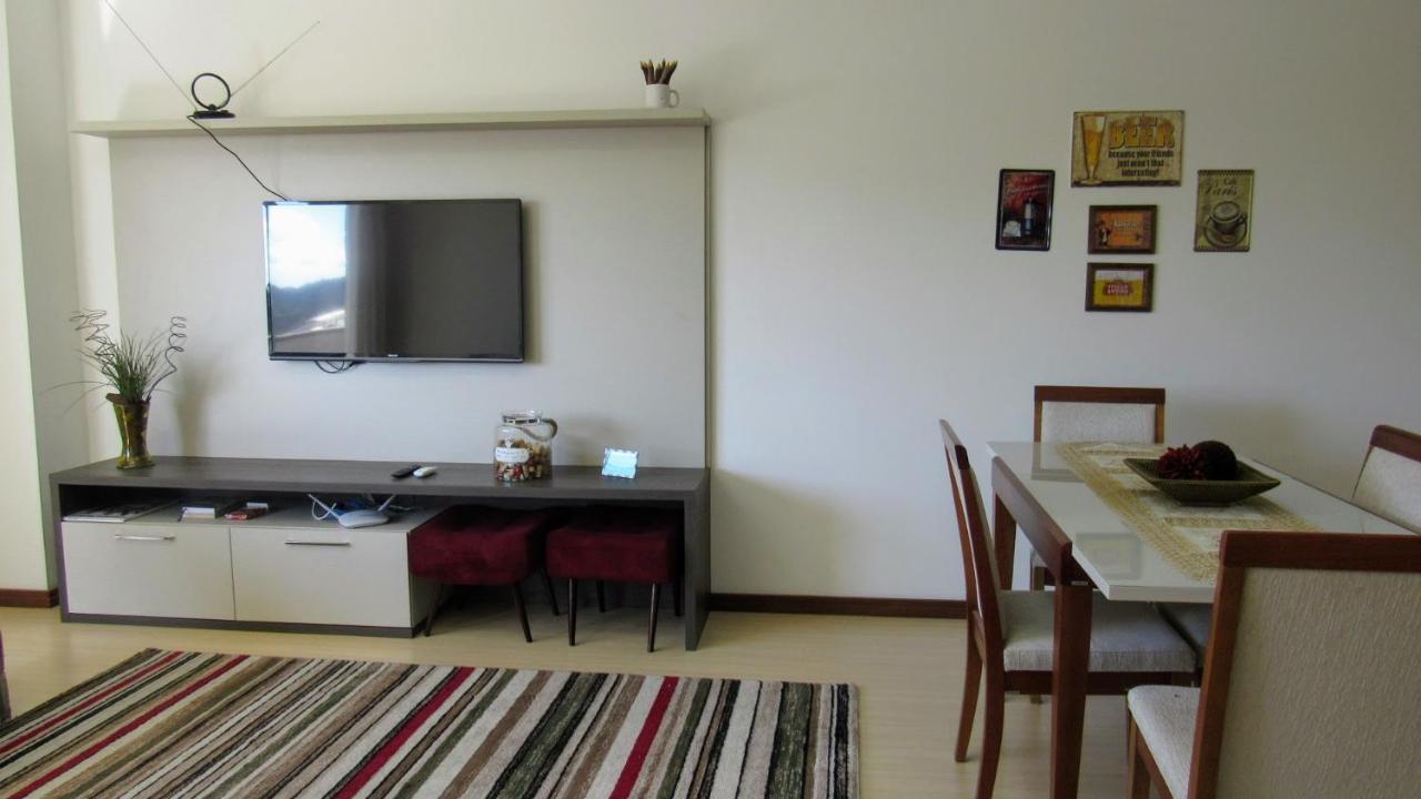 Appartement Residencial Dona Virginia Centro à Canela Extérieur photo